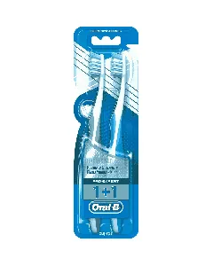 Oral B Tooth Brush Pro Expert Crossaction Extra Soft 1+1