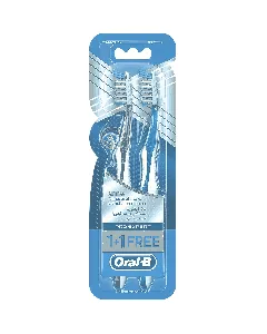 Oral B Tooth Brush Pro Expert Anti Bacterial Medium (1+1Free)