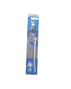 Oral B Tooth Brush Classic Medium